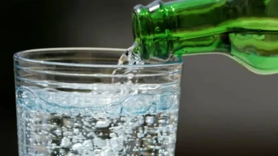 Hamileler kola, soda içebilir mi, zararlı mı? Gebelikte kola ne kadar tüketilmeli?