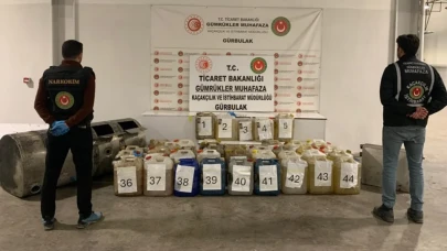 Gürbulak Gümrük Kapısı'nda 2.6 milyar TL'lik sıvı metamfetamin ele geçirildi