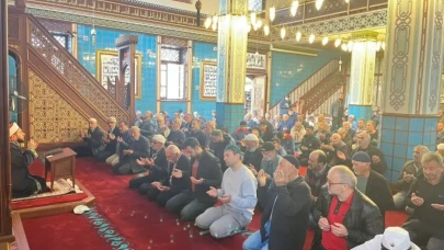 ÖĞRETMENLER GÜNÜ ANISINA ÖĞRETMENLER UNUTULMADI