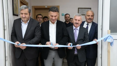 Maçka Belediyesi'nde "Benim Eserim" temalı mozaik sergisi, sanatseverleri buluşturdu