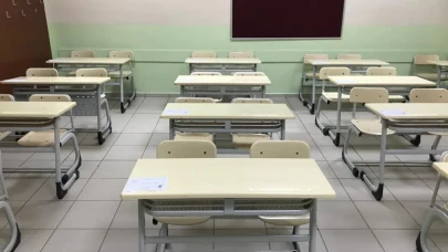 10 Kasım okullar tatil mi? Pazartesi ders var mı?