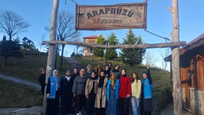 Rize'de Gençler İzcilikle Doğada Eğlenceli Gün Geçirdi