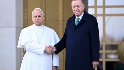 Papa 14. Leo Türkiye’de: Ziyaretin Siyasi ve Dini Mesajları