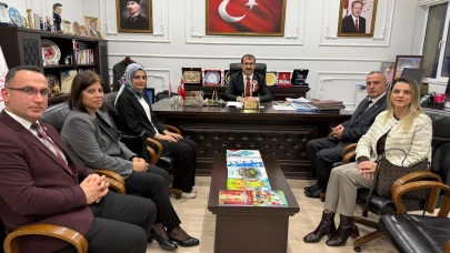 Artvin'de Öğretmenler Günü'nde İl Müdürü Acar'a anlamlı ziyaretler gerçekleşti