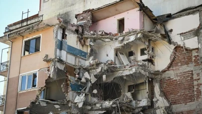 Gelenbe Fayı'nın Tehlikesi Artıyor: Prof. Dr. Pampal'dan Önemli Açıklama