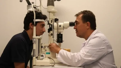 Ekran süresi miyopiyi tetikliyor: Uzmanlardan ebeveynlere uyarı