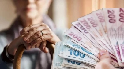 Emekliler için seyyanen zam talep edildi