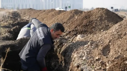 Erzurum’da Kış Öncesi Mezarlık Hazırlıkları Tamamlandı