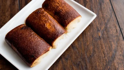 Kazandibi: Lezzetli Bir Geleneksel Tatlı Tarifi ve Besin Değerleri