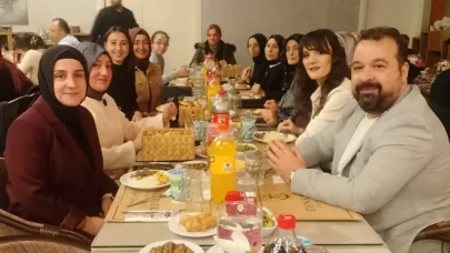 Kalkandere’de 24 Kasım Öğretmenler Günü Kutlaması: Öğretmenler Bir Araya Geldi