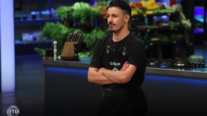 MasterChef Türkiye 2025'te Göz Dolduran İsim: Çağlar Öz'ün Hayatı ve Kariyeri!