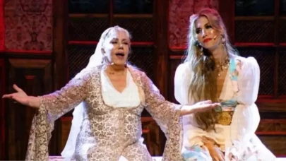 Mine Koşan: Yedi Kocalı Hürmüz Müzikaline Dava Açma Nedeni ve Hayatı Hakkında Bilgiler