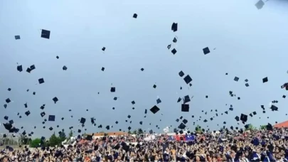 Başarılı Bir Planla Üniversiteyi Üç Yılda Tamamlama Yolları