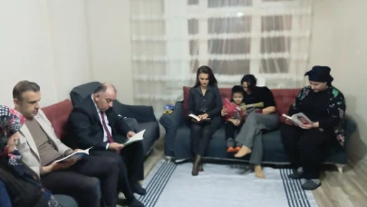 Artvin'de 'Ailece Okuyoruz' projesi ile binlerce aile kitap okudu