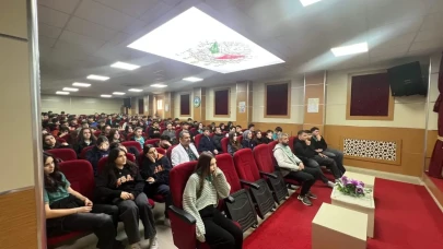 Rize’de Dünya HIV/AIDS Günü İçin Kapsamlı Farkındalık Çalışmaları Yapıldı