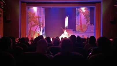 Koruma altındaki çocuklar sahne aldı, 'Sahnede Parlayan Küçük Yıldızlar' projesi büyük beğeni topladı