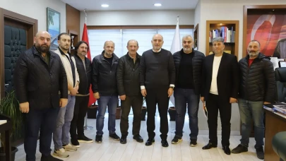 Hopa Belediyesi ve Uyuşturucuyla Mücadele Derneği ortak projeleri değerlendiriyor