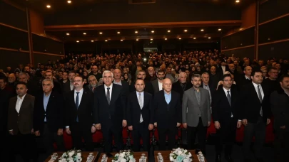 Erzurum'da Alvarlı Efe Hazretleri anma programında manevi değerler ön plandaydı