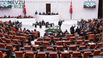 18 DEM Parti, 4 CHP milletvekili hakkındaki dokunulmazlık dosyaları Meclis'e sevk edildi