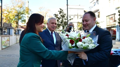 KKTC Meclis Başkanı Öztürkler Trabzon Valisi Yıldırım'ı ziyaret etti, iş birliği mesajları verildi