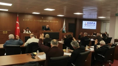 Hopa Belediyesi Aralık Ayı Meclis Toplantısı Başladı: İlk Oturumda 21 Gündem Maddesi Görüşüldü