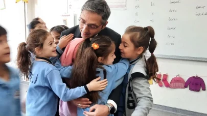 Bayburt Eğitim Müdürü Kahraman, Süleyman Ersoy İlkokulu'nu ziyaret etti