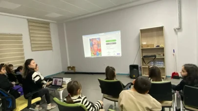 Arhavi Gençlik Merkezi’ndeki Kurslara Yoğun İlgi