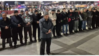 Rize’de Şehitler için gıyabi cenaze namazı kılındı