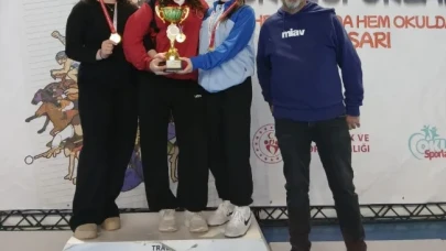 Beşikdüzü Karate Takımı, Kumite'de il birincisi olarak büyük bir başarıya imza attı