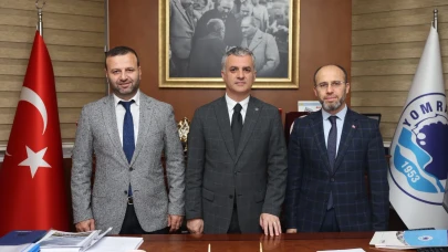 Yomra'da Dini İhtisas Merkezi Yönetimi'nden Başkan Bıyık'a Ziyaret