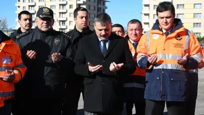 Karla Mücadele Töreni'nde Vali Çiftçi'den Kazasız Kış Temennisi