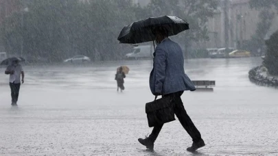 Hafta sonu hava alarmı: Türkiye genelinde yağış ve rüzgar şiddetlenecek