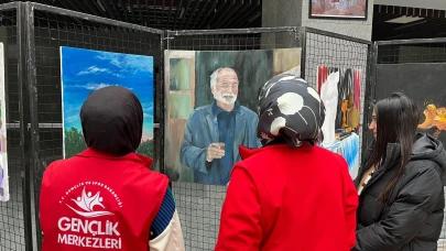 Genç Sanatçılar Bayburt'ta Eserleriyle Duygu ve Hikaye Paylaştı