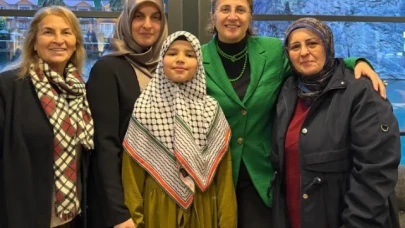 AK Parti Kadın Kolları'ndan Kaledibi'nde 'Gönül Buluşması' ile çocuklara umut aşılandı