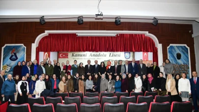 Fethi Gemuhluoğlu'na adanan Biyografi Akademisi Trabzon'da yoğun ilgiyle gerçekleşti