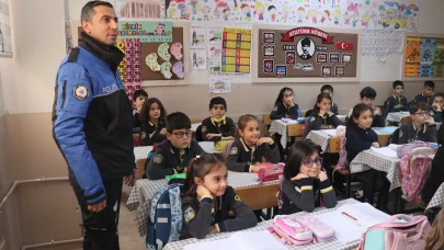 Erzurum'da öğrenciler için güvenlik ve trafik eğitimi seminerleri düzenlendi