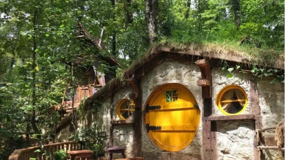 Hobbit Köyü Nerede, Nasıl Gidilir? Özellikleri