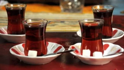 Türkiye’de 'boyalı çay' alarmı | Restoranların yüzde 60'ında kullanılıyor
