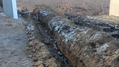 Çat Belediyesi, temizlik ve altyapı çalışmalarıyla ilçeyi daha yaşanabilir kılıyor