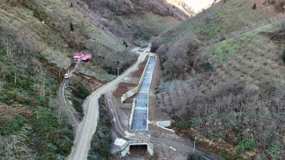 Trabzon'da Sera Vadisi'nde taşkın kontrolü için inşaat çalışmaları sürüyor