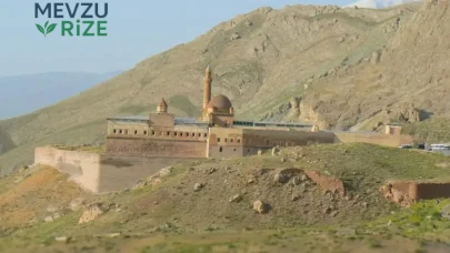 İshakpaşa Sarayı | Osmanlı Mimarisi'nin Gözbebeği Doğubeyazıt'ta Keşfedilmeyi Bekliyor