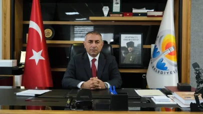 Adana Büyükşehir Belediyesi Başkan Vekili Güngör Geçer'den Yeni Yılda Umut Dolu Mesaj: Birlikte Daha Güçlüyüz!