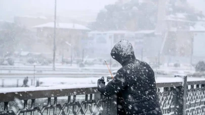 İstanbul'u Beyaz Bir Nazi Çeşmesi Bekliyor: Kar Yağışı Yolda!