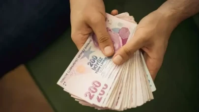 Kademeli Emeklilik Düzenlemesi Ne Zaman Yürürlüğe Girecek? 2000-2008 Döneminde Sigorta Girişi Olan Kadın ve Erkekler İçin Emeklilik Şartları Açıklandı!