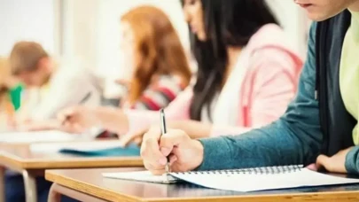 MEB'den Önemli Değişiklik: İlkokula Başlama Yaşı 72 Aya Yükseltiliyor!