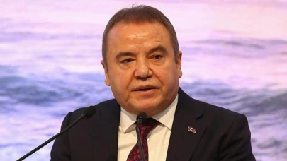 Muhittin Böcek yeniden hastaneye kaldırıldı