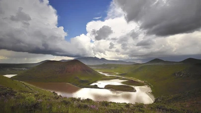 Türkiye'nin Göz Alıcı 10 Doğal Gölü: Doğa Tutkunları İçin Keşfedilmeyi Bekleyen Cennetler