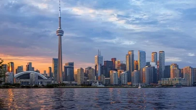 DÜNYANIN EN MUTLU VE EN GÜVENLİ ÜLKELERİNİ PAYLAŞIYORUZ !