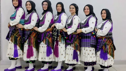 ŞALPAZARI'NIN YÖRESEL GİYİSİLERİ TESCİLLENDİ