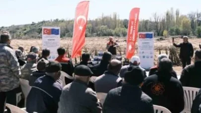 MSB duyurdu: 'Yasa dışı yollarla son bir hafta içerisinde, 3'ü terör örgütü mensubu olmak üzere 93 şahıs y...